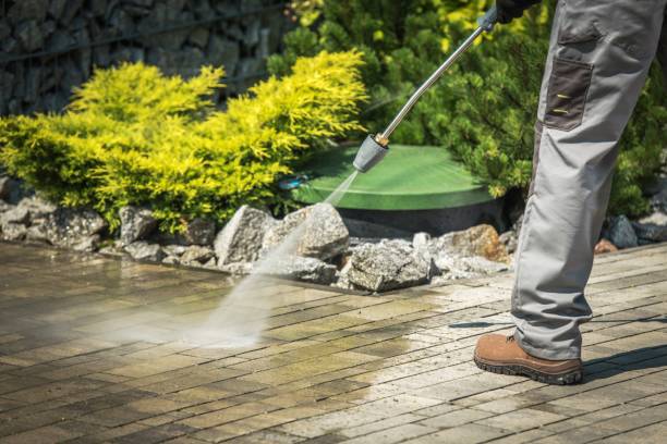 Best Warehouse Cleaning  in St John, KS